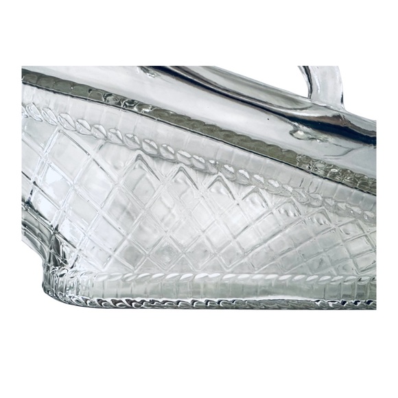 LONDON WINERY Ltd Vintage 1996 Boat in Glass Wicker Basket Wine Bottle w/ Handle - Picture 6 of 8